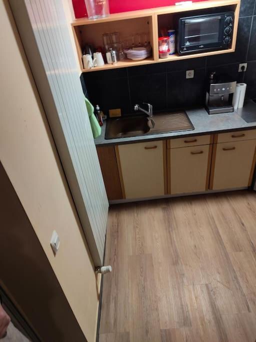 Logement Avec Piscine Brunstatt Екстер'єр фото