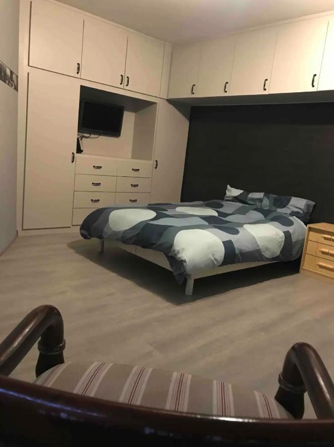Logement Avec Piscine Brunstatt Екстер'єр фото